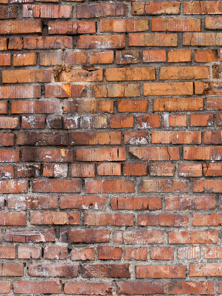 Mur de brique sur la Rive-Sud prêt pour une remise à neuf