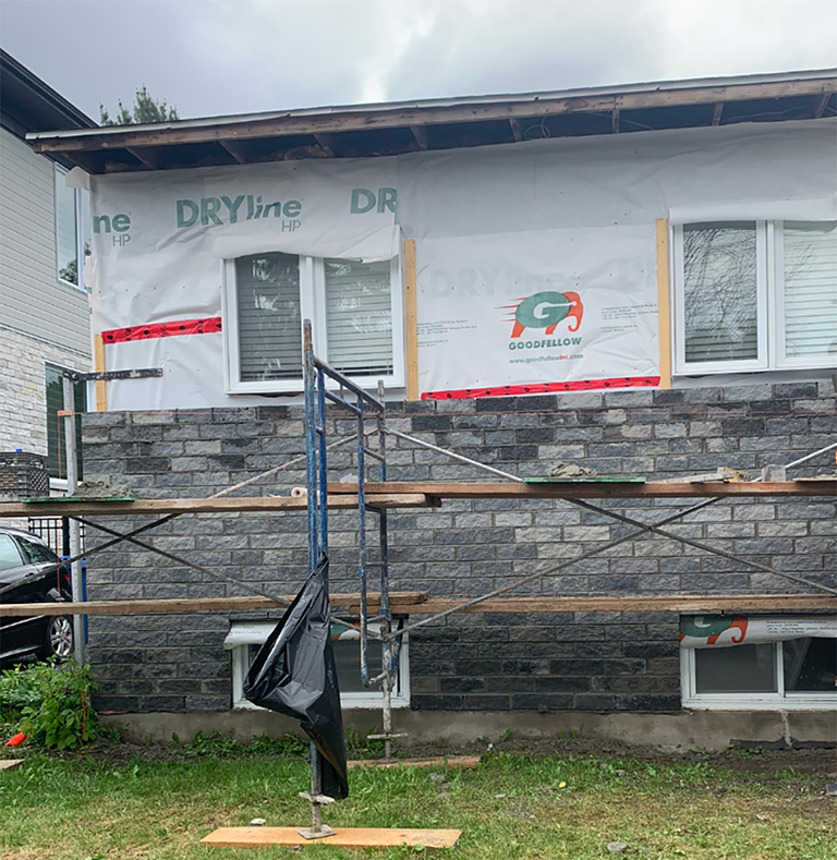 Remplacement de briques d'un bungalow à Saint-Hubert